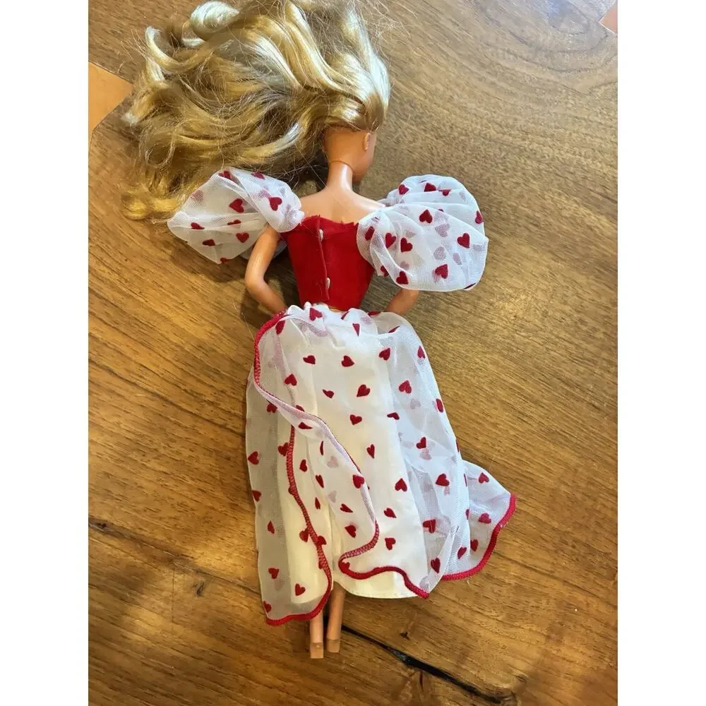 Barbie Pretty Hearts Mattel Vintage 1983